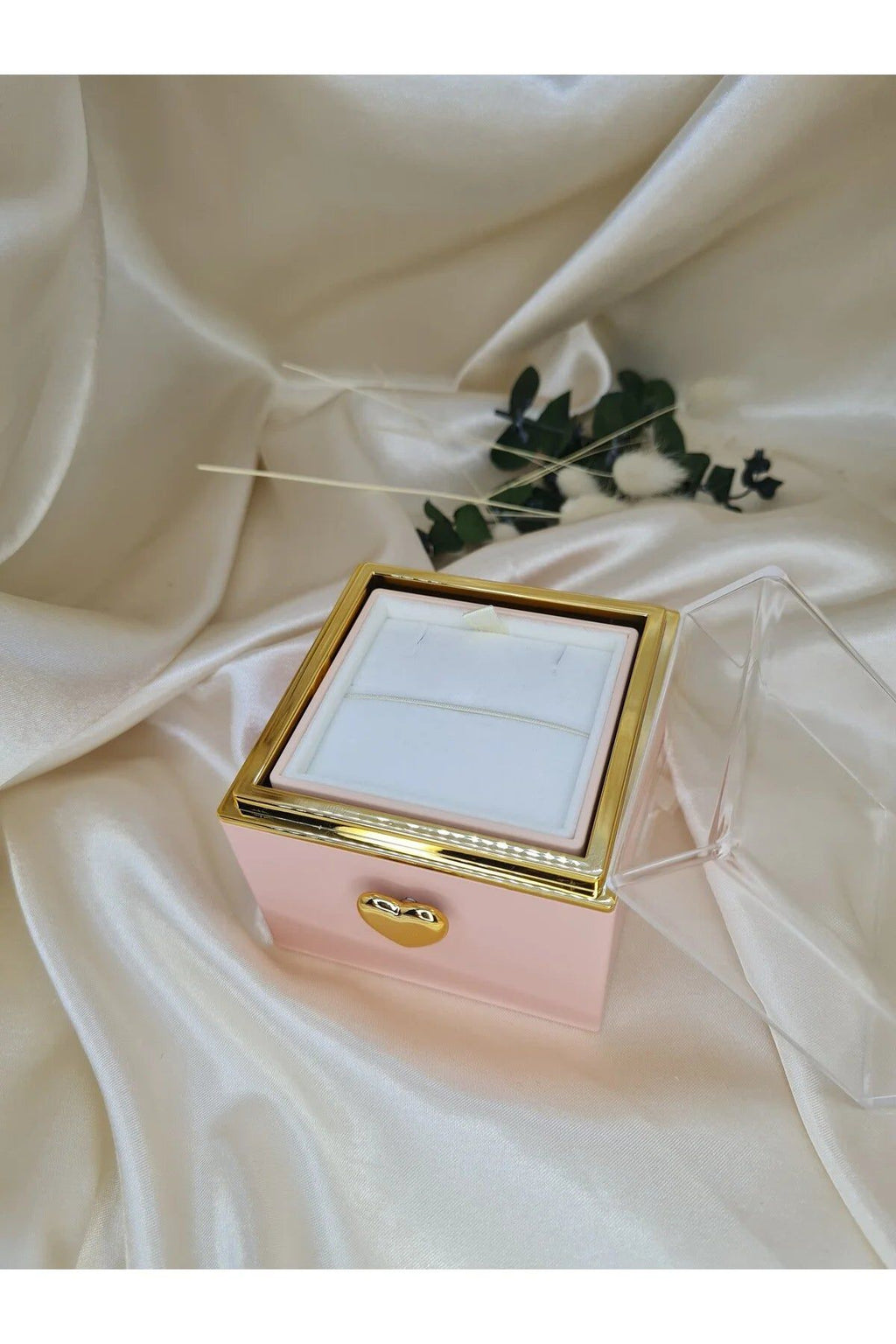 MUMLU DÖNEN KUTU+PANDORA YÜZÜK