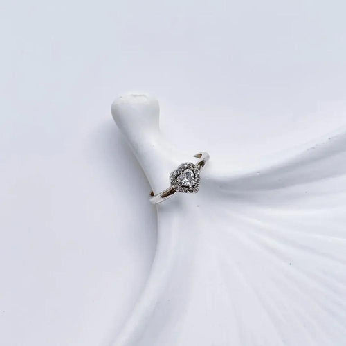 Zirkon Taşlı Kalp Yüzük