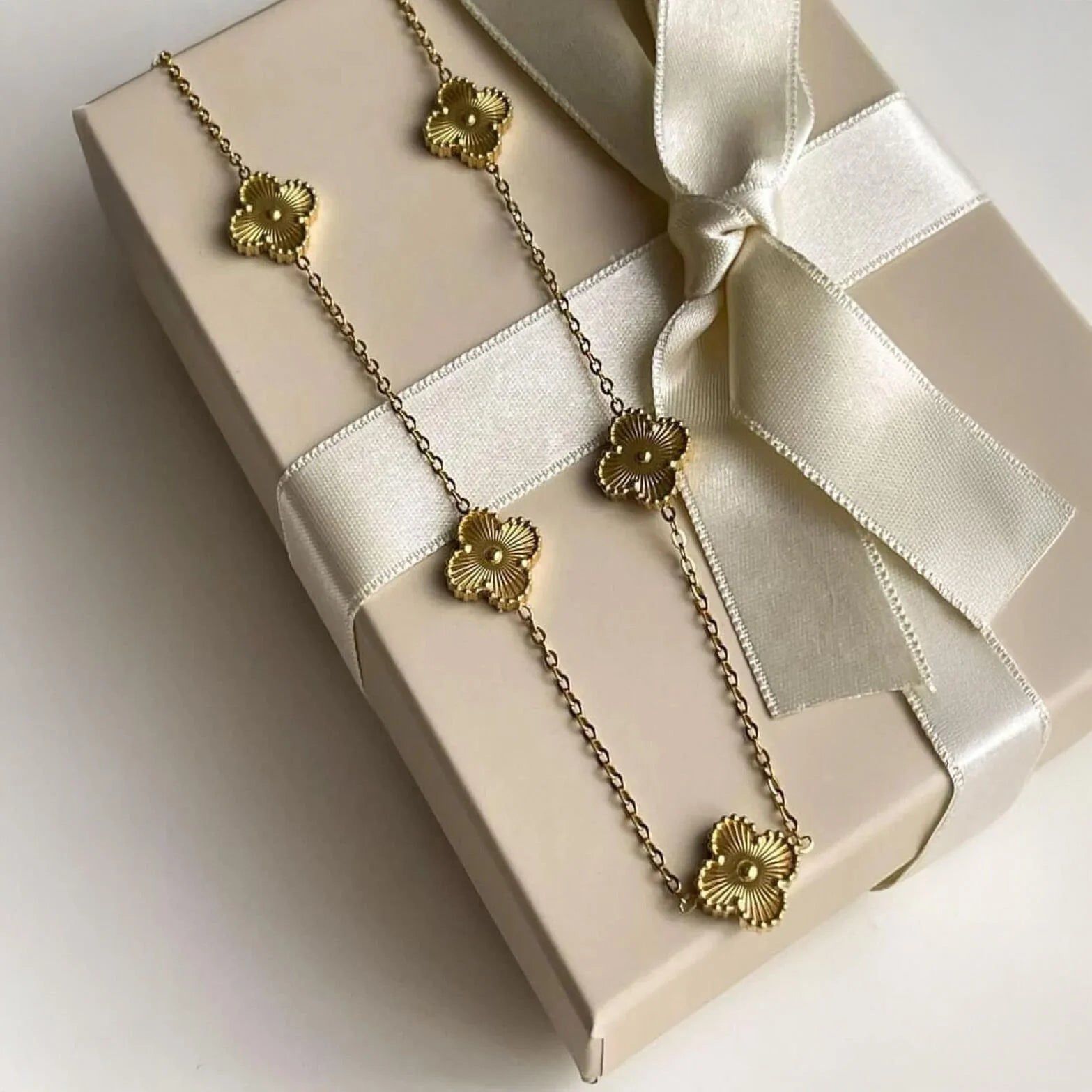 Van Cleef &Arpels [14 Ayar Altın Kaplama]